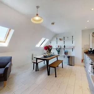 https://stunning-1-bedroom-flat-in-peckham.brighton-hotels-england.com