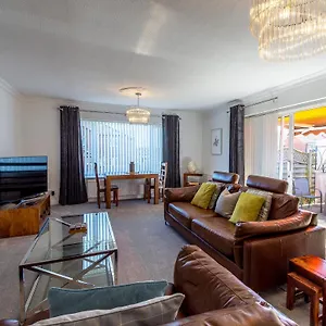 https://west-crayke.yorkshirehotels.net